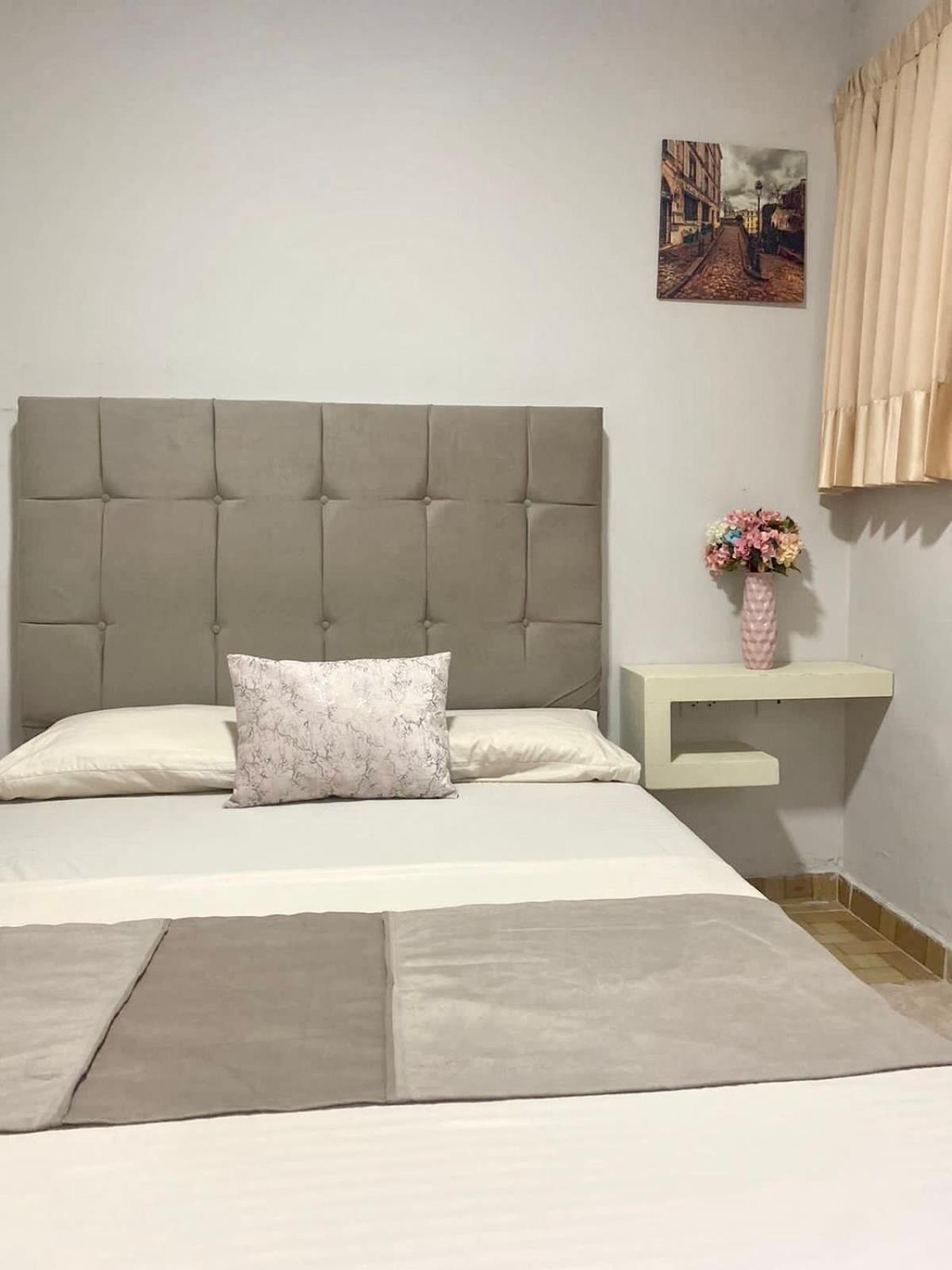 Hotel Bahia Suite ซันตามาร์ตา ภายนอก รูปภาพ